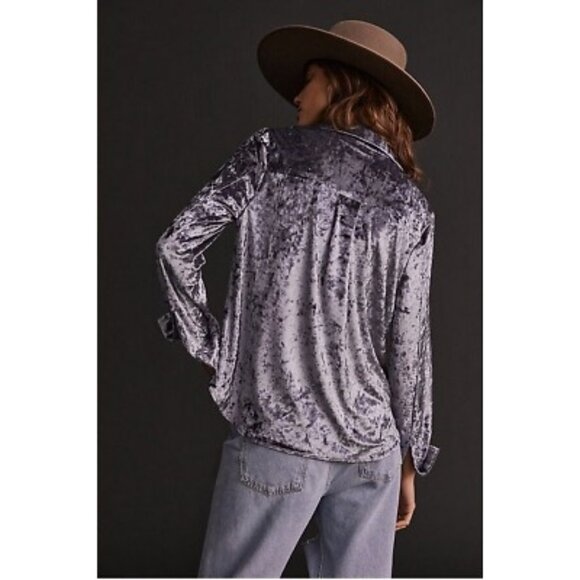 NWT Graphite Blue Crushed Velvet Long Sleeve Button Front Relaxed Fit Top - Picture 14 of 16